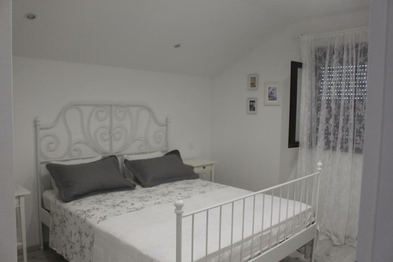 Apartments Helena 비빈제 외부 사진