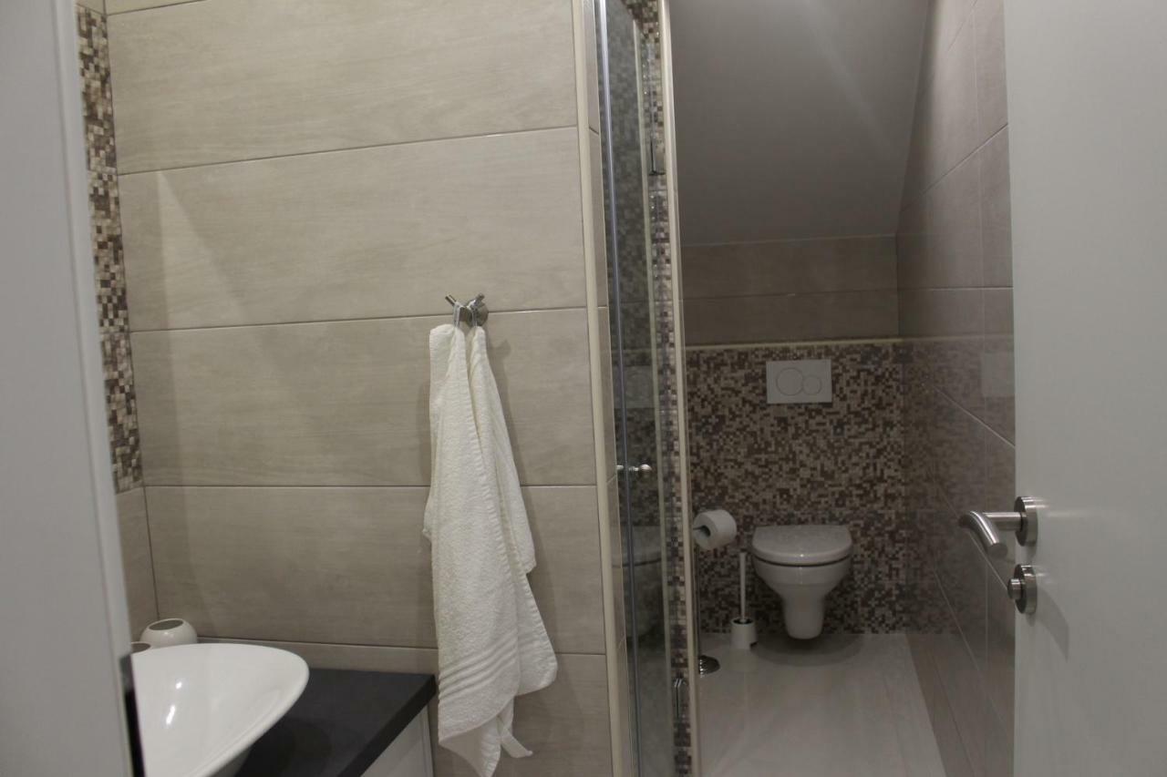Apartments Helena 비빈제 외부 사진